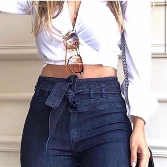 Women’s Wide Leg High Waist Jeans - Picture 2 of 5